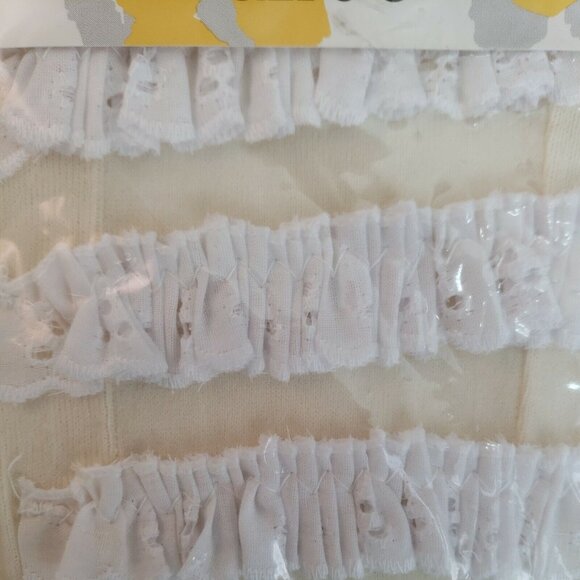 Baby Girl Rhumba Tights Ivory Eyelet Ruffled Infant 0 6 Mo TicTacToe USA Vintage - Picture 3 of 9